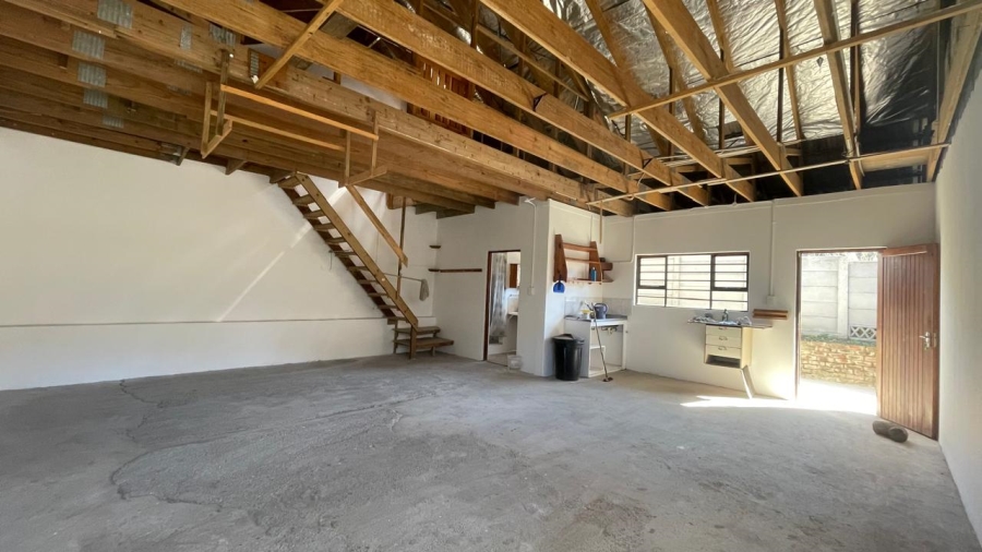 2 Bedroom Property for Sale in Cambridge Eastern Cape